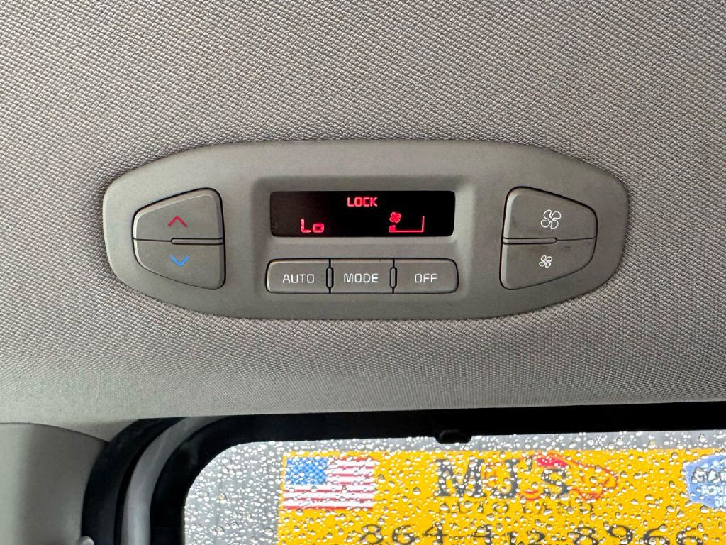 2018 Kia Sedona Image 35