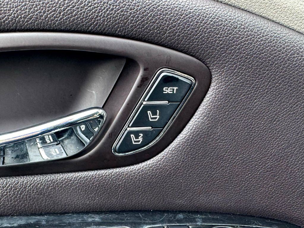 2018 Kia Sedona Image 44