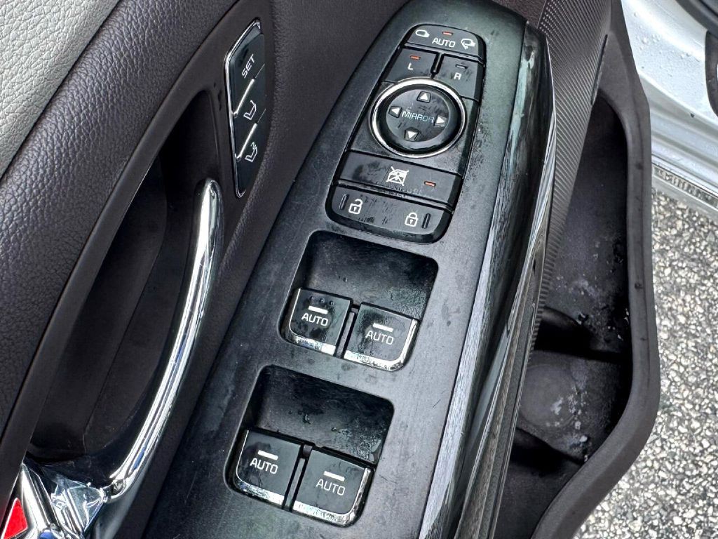 2018 Kia Sedona Image 45