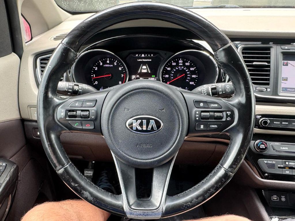 2018 Kia Sedona Image 54