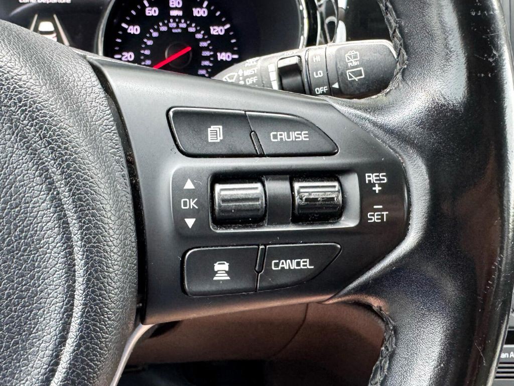 2018 Kia Sedona Image 59