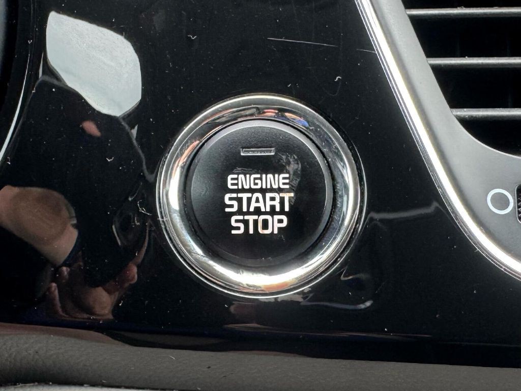 2018 Kia Sedona Image 69