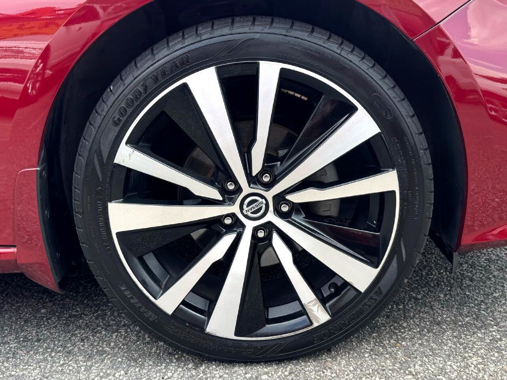 2020 Nissan Altima Image 6