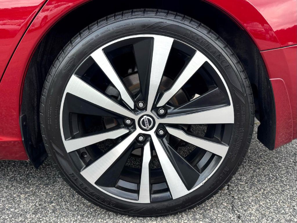2020 Nissan Altima Image 20