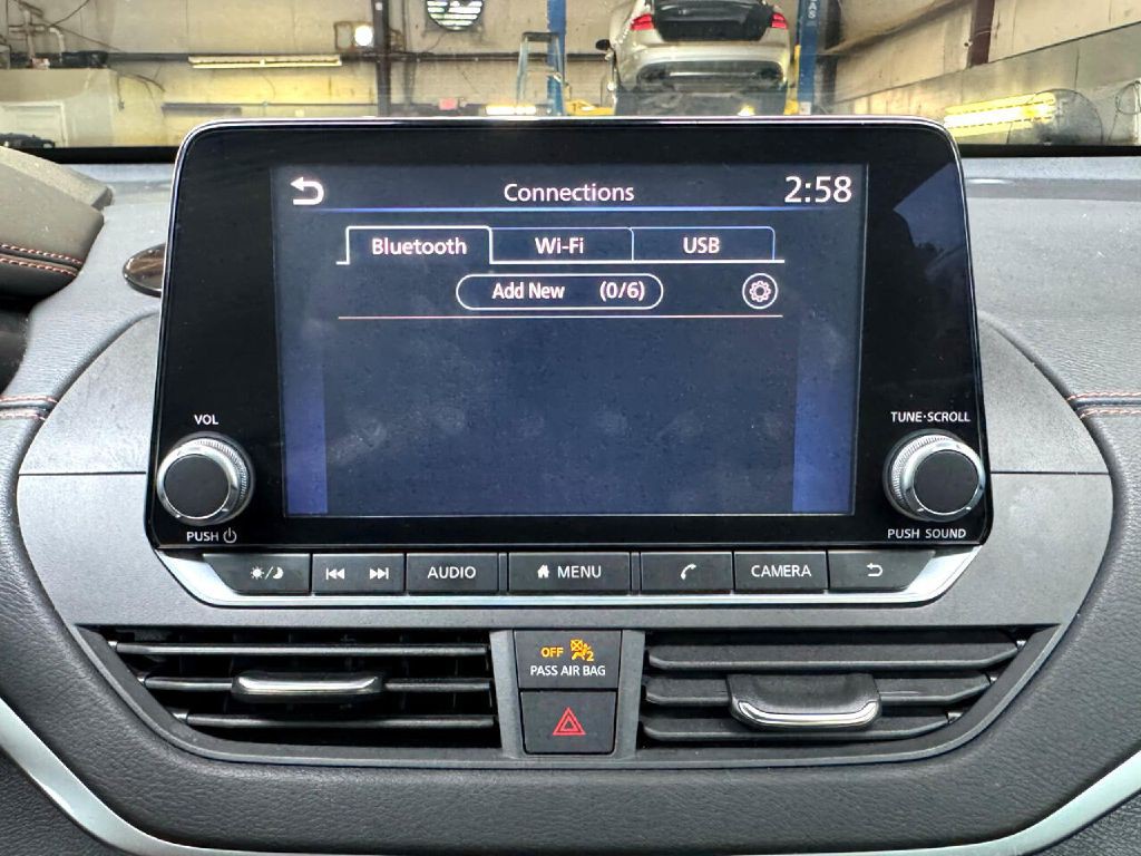 2020 Nissan Altima Image 45