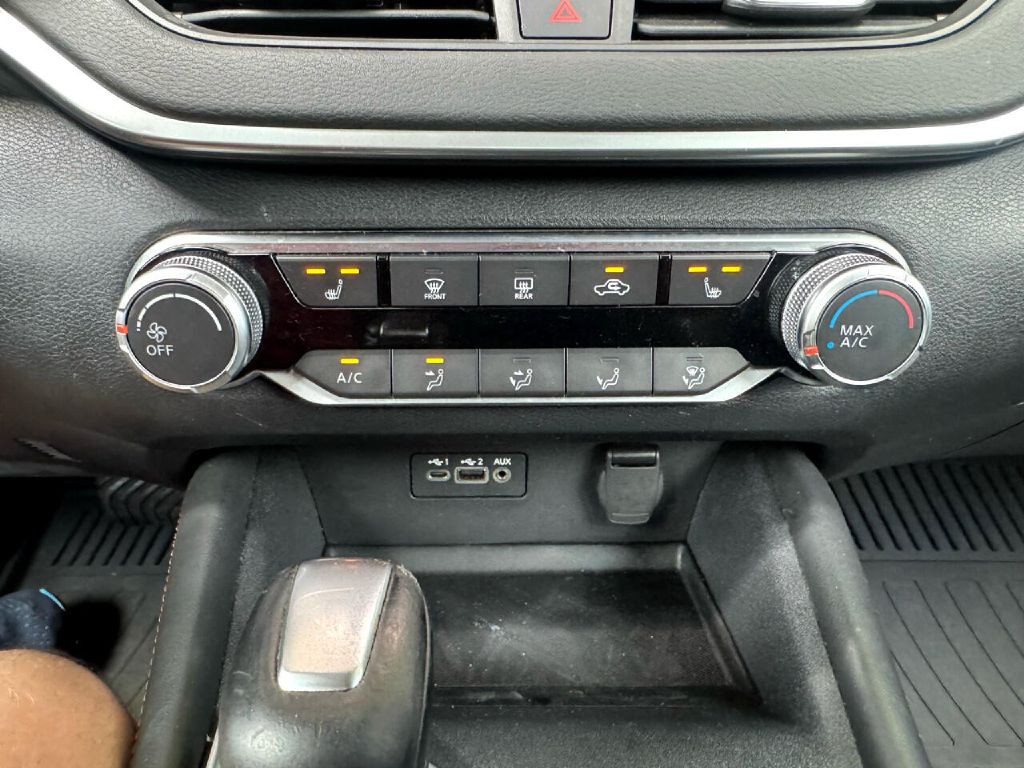 2020 Nissan Altima Image 47