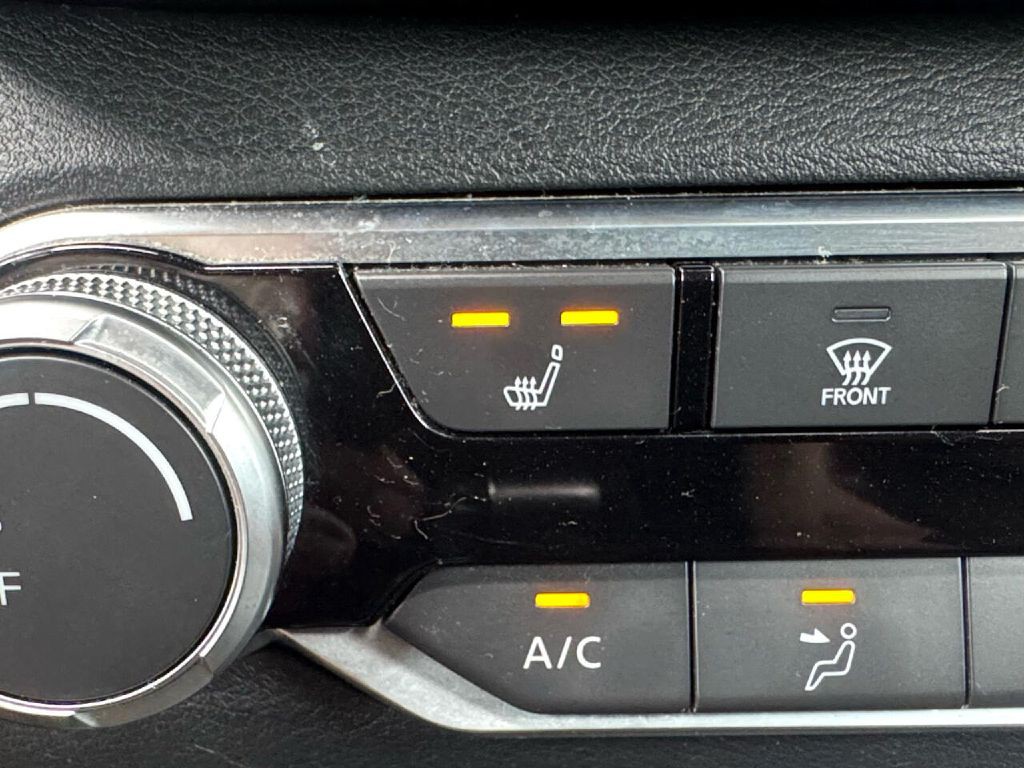 2020 Nissan Altima Image 48