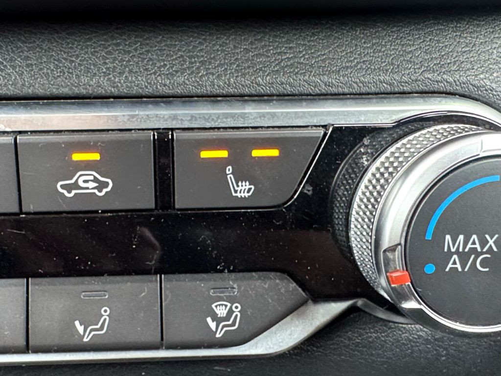 2020 Nissan Altima Image 50