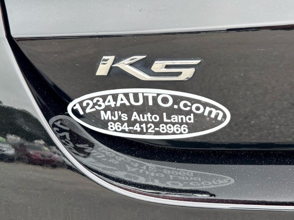 2021 Kia K5 Image 18
