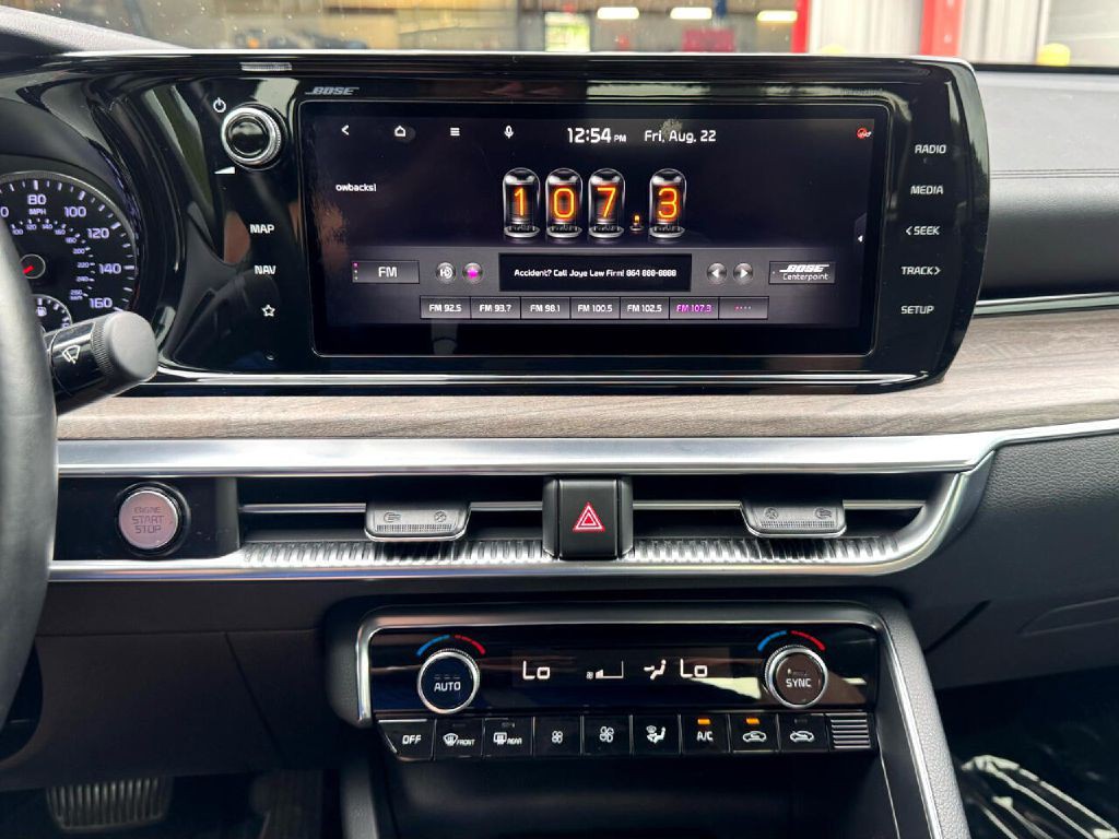 2021 Kia K5 Image 45