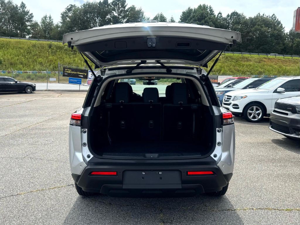 2022 Nissan Pathfinder Image 19