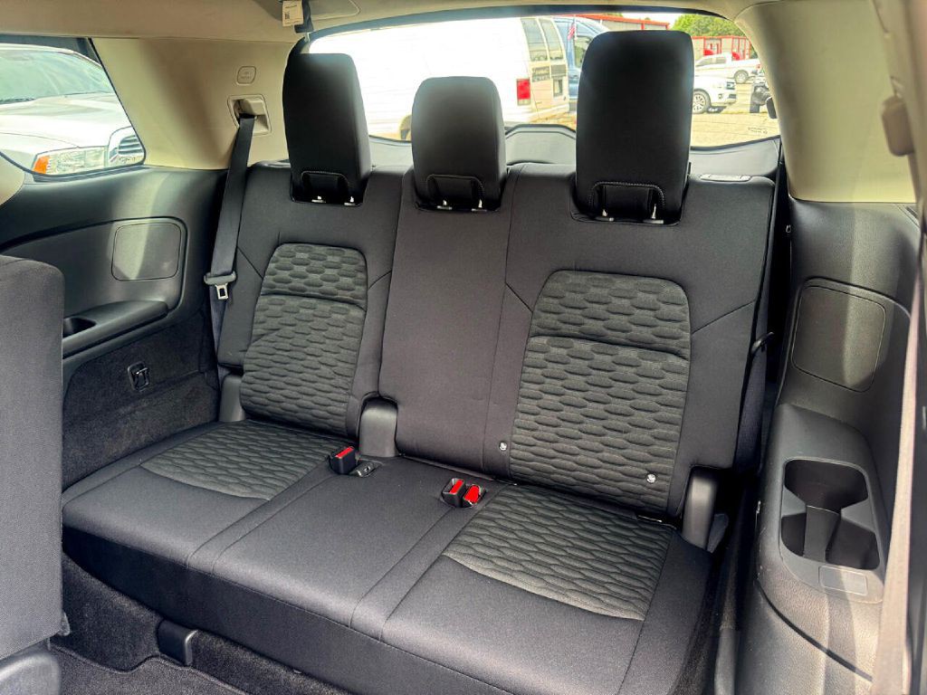 2022 Nissan Pathfinder Image 27