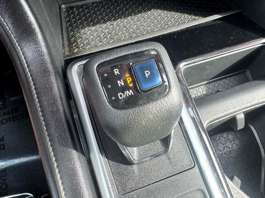 2022 Nissan Pathfinder Image 57