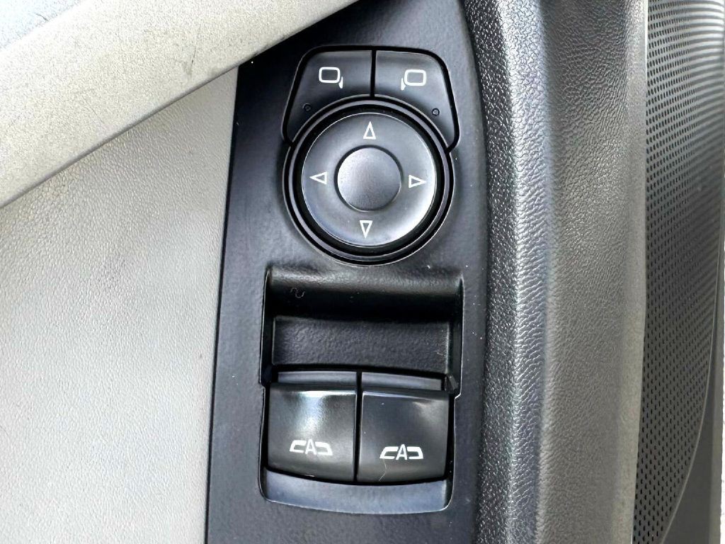 2018 Chevrolet Camaro Image 20
