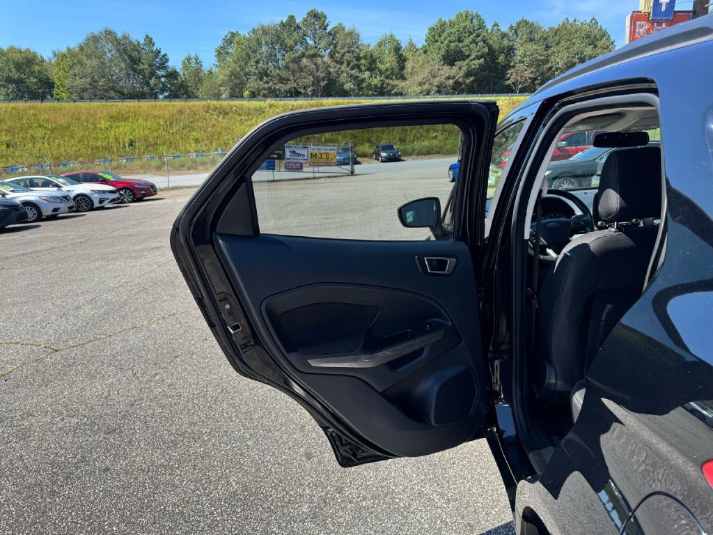 2019 Ford Econoline Image 24