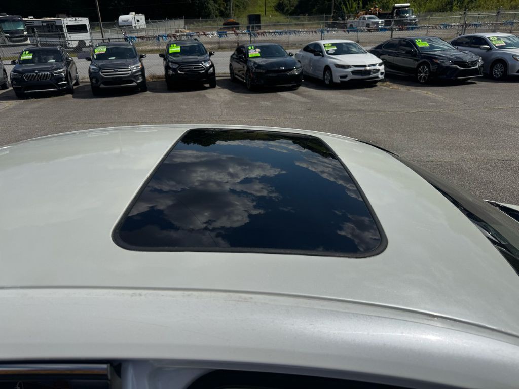 2012 Lexus IS Image 9