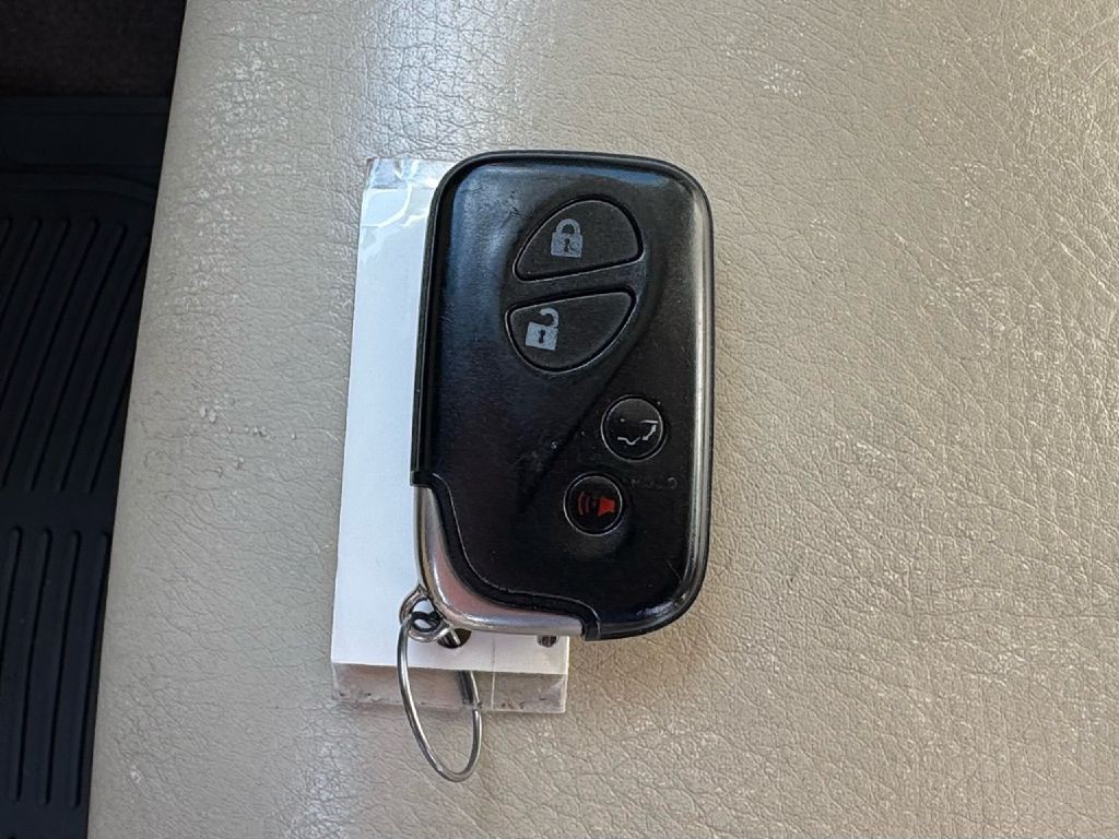 2012 Lexus IS Image 50