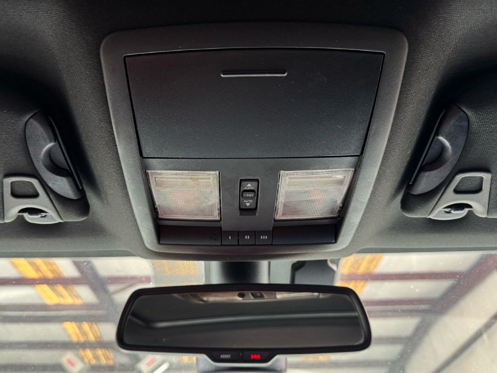 2019 Dodge Challenger Image 79