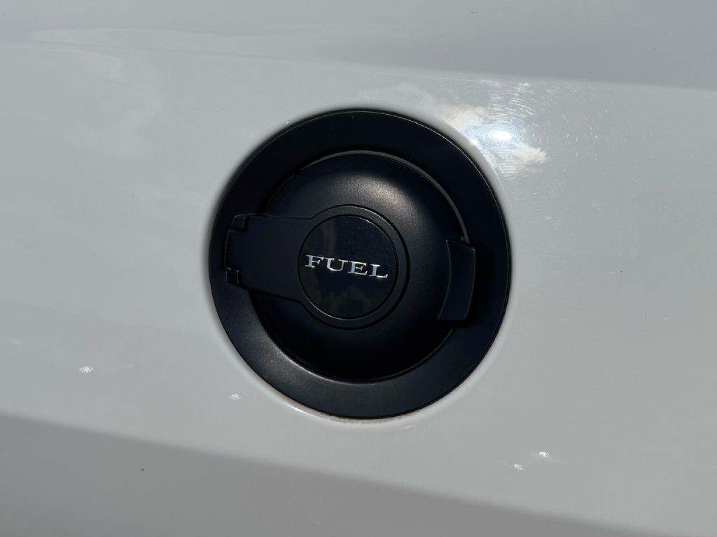 2019 Dodge Challenger Image 33