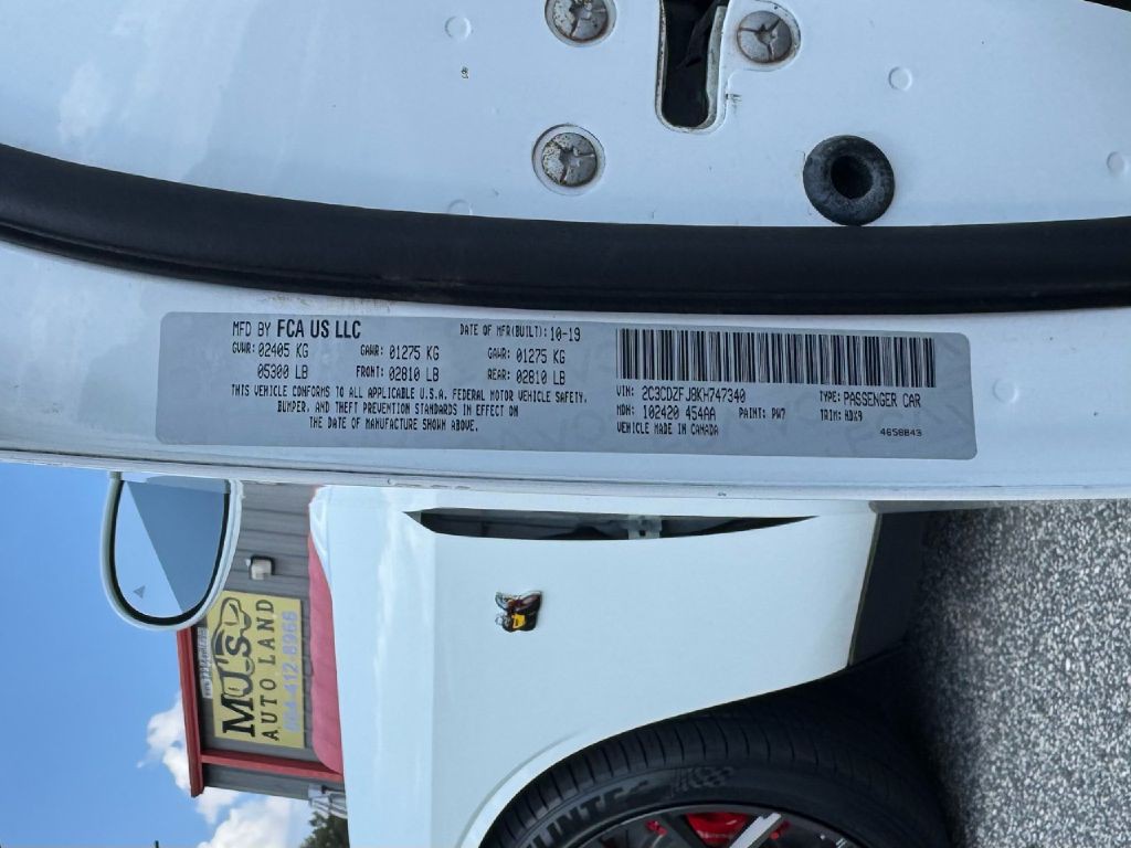 2019 Dodge Challenger Image 38