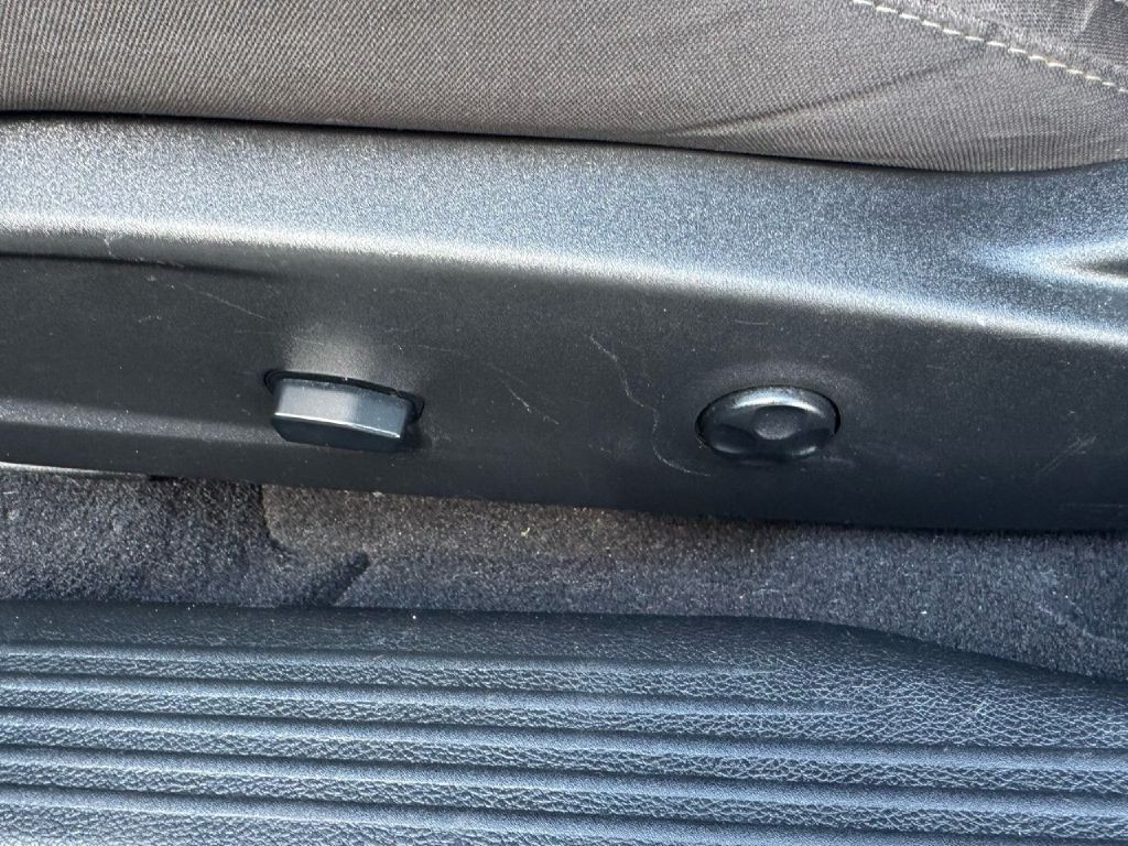 2019 Dodge Challenger Image 44