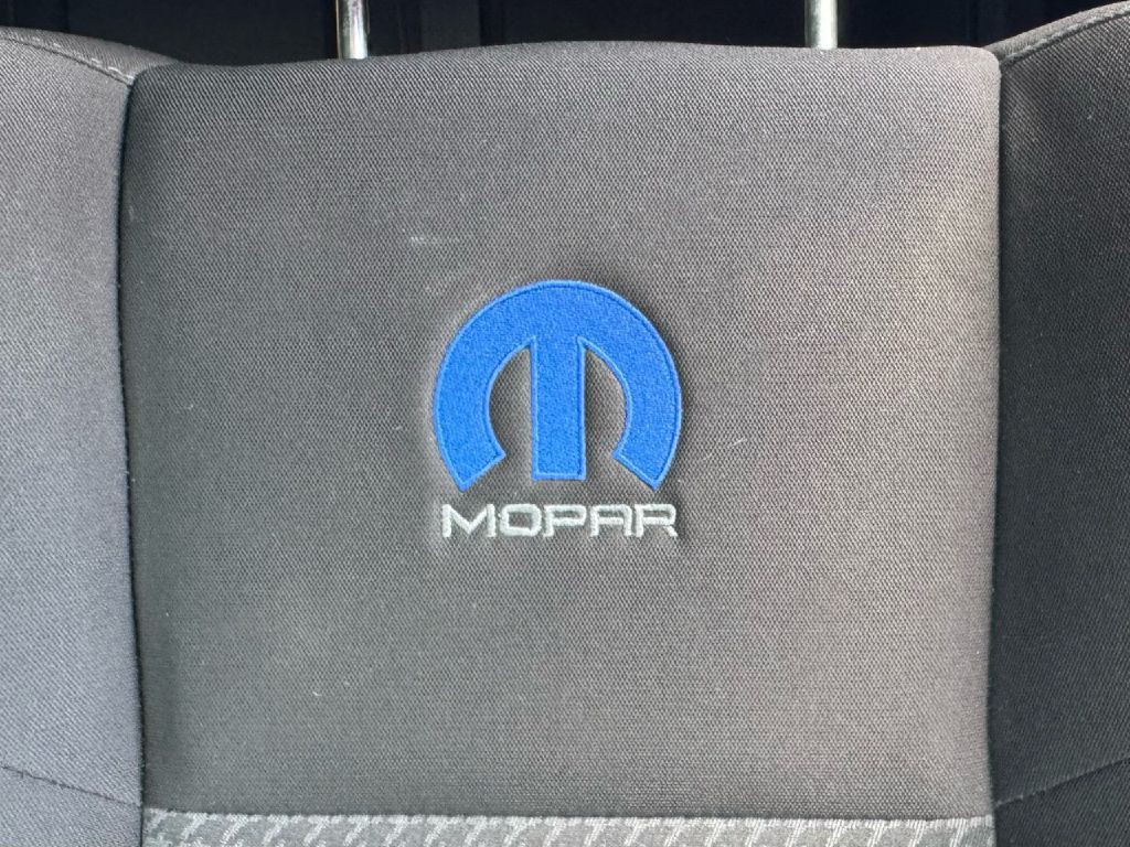 2019 Dodge Challenger Image 46