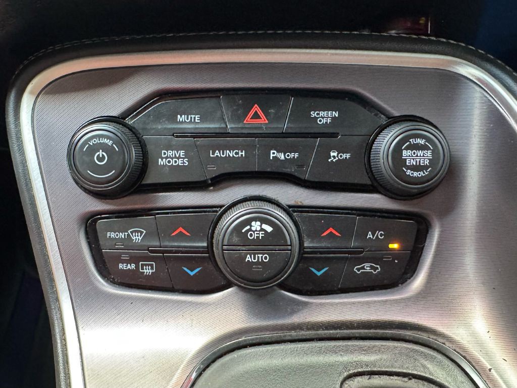 2019 Dodge Challenger Image 74