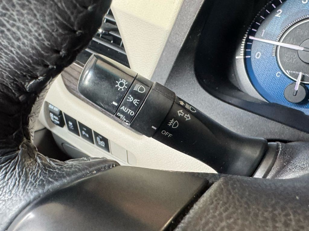 2017 Toyota Sienna Image 53