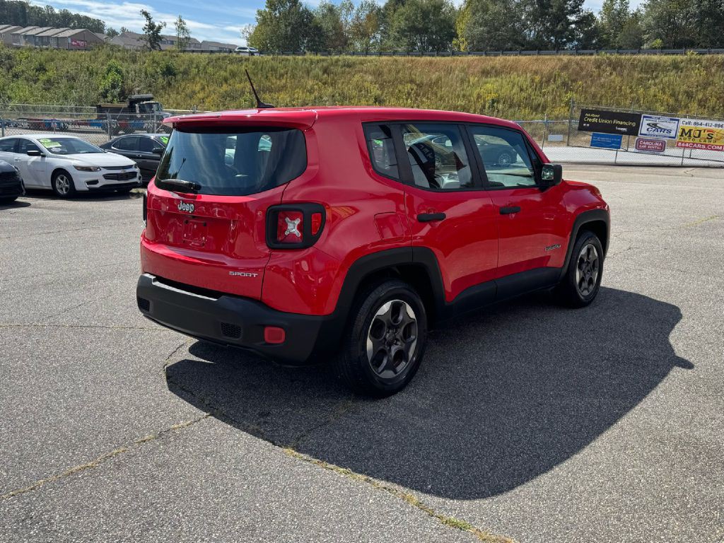 2015 Jeep Renegade Image 12