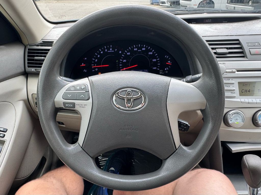 2011 Toyota Camry Image 37