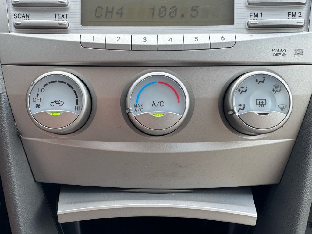 2011 Toyota Camry Image 45