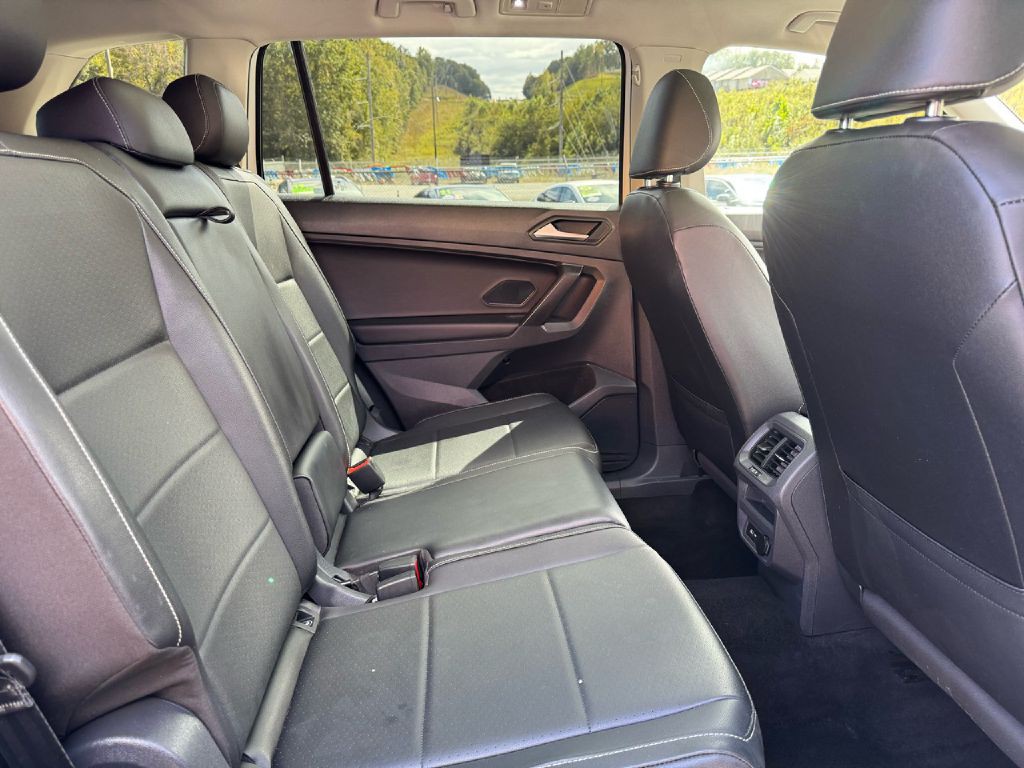 2021 Volkswagen Tiguan Image 11