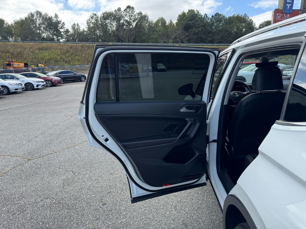 2021 Volkswagen Tiguan Image 28
