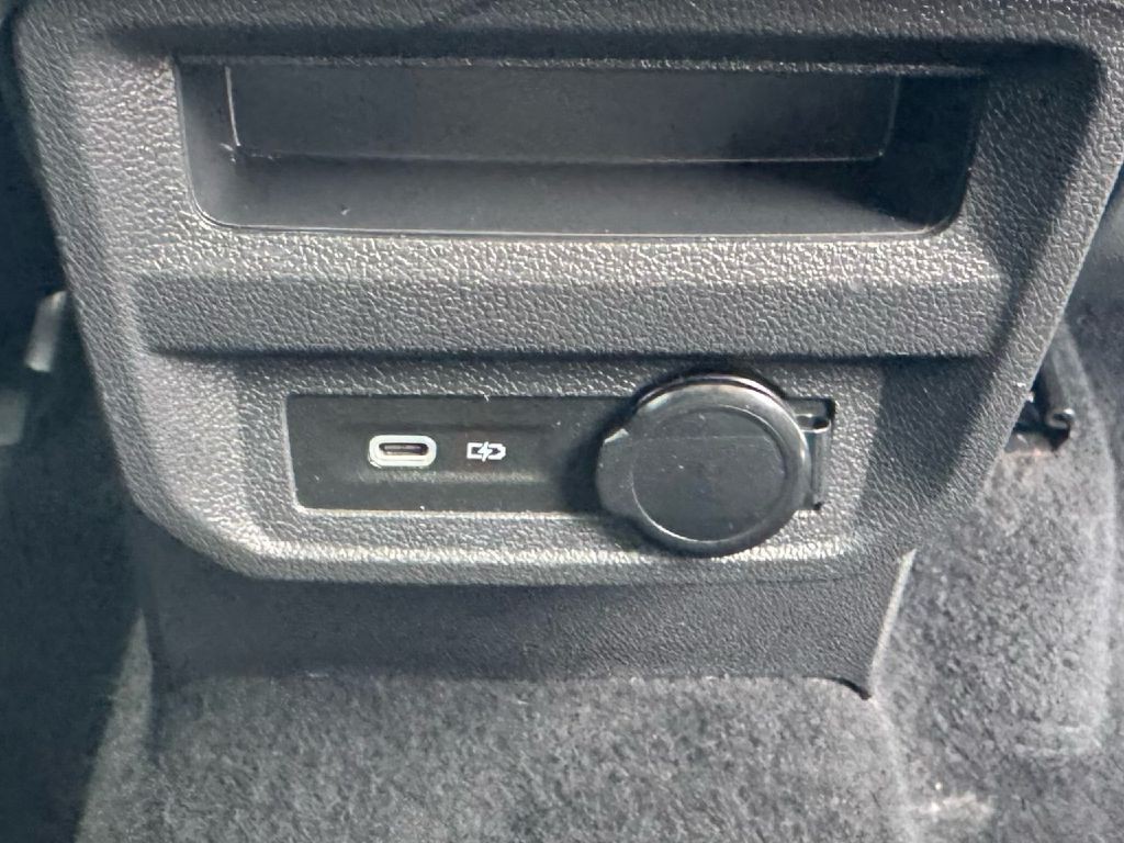 2021 Volkswagen Tiguan Image 33