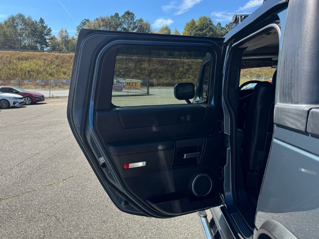 2005 HUMMER H2 Image 33
