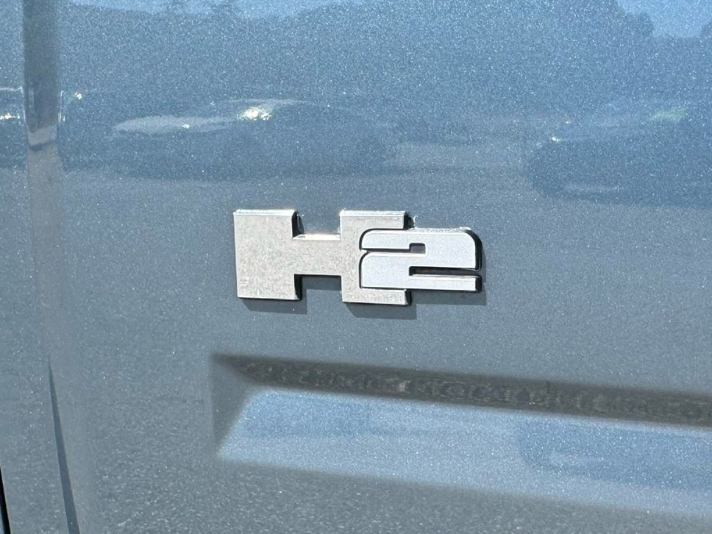 2005 HUMMER H2 Image 38