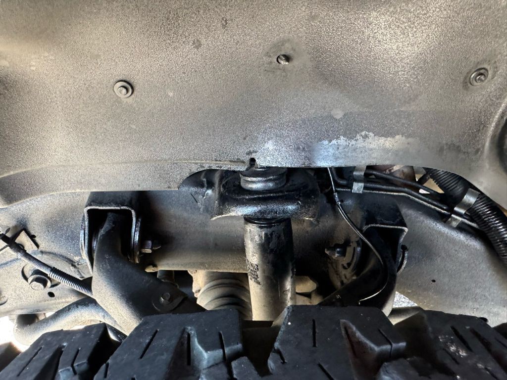 2005 HUMMER H2 Image 40