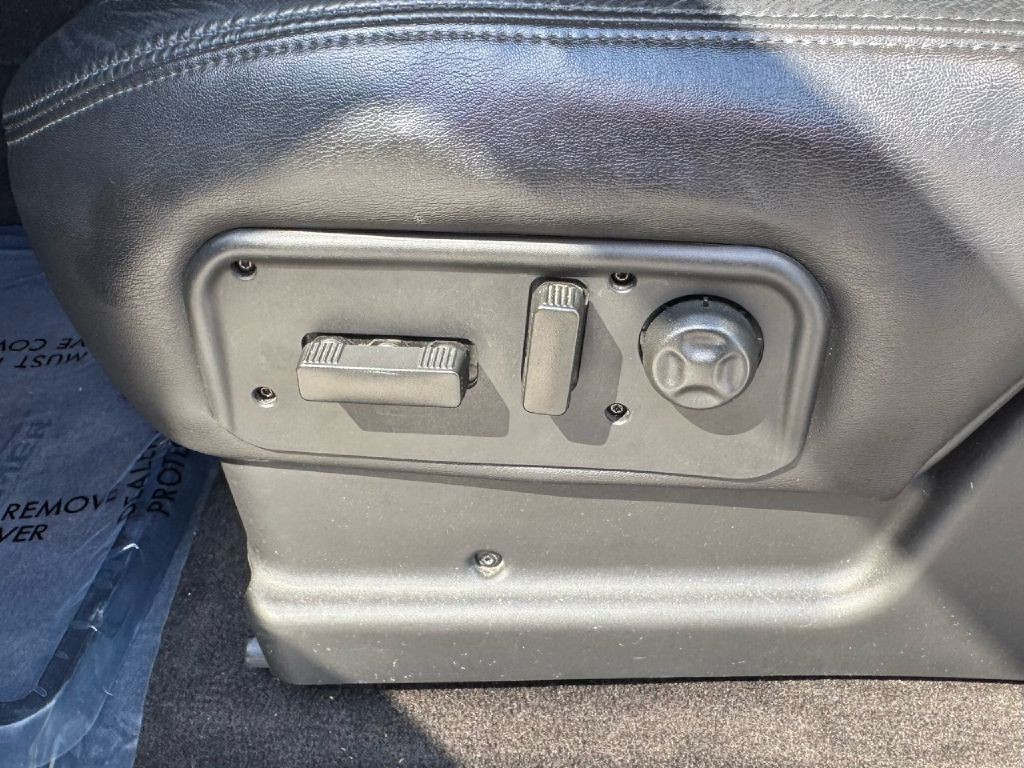 2005 HUMMER H2 Image 48