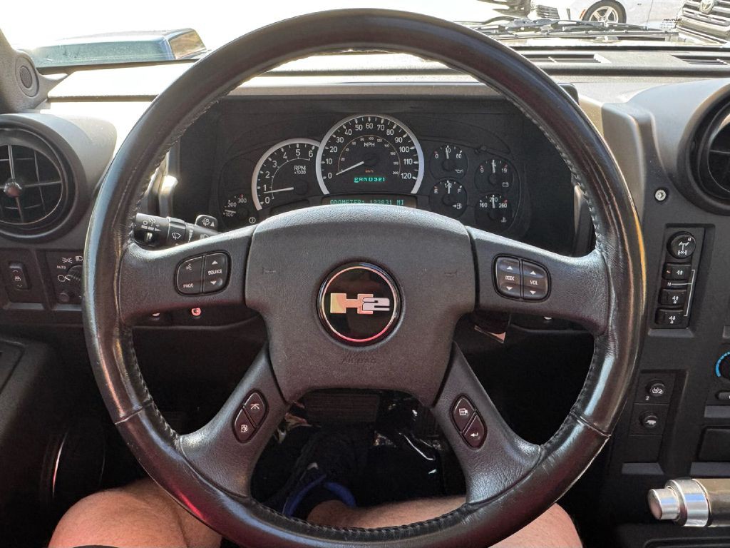 2005 HUMMER H2 Image 54