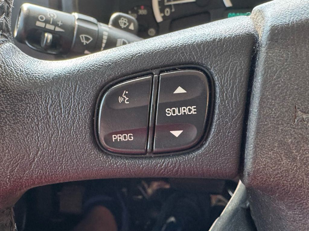 2005 HUMMER H2 Image 56