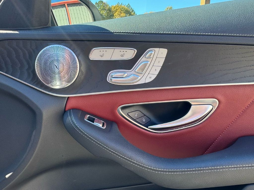 2015 Mercedes-Benz C-Class Image 8