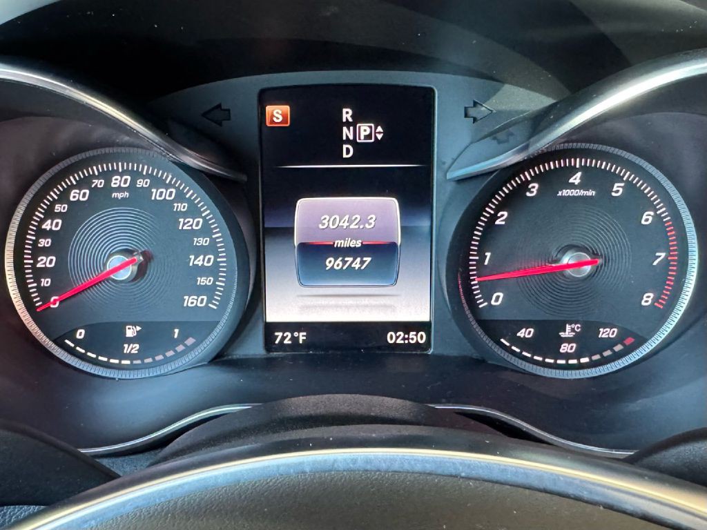 2015 Mercedes-Benz C-Class Image 46