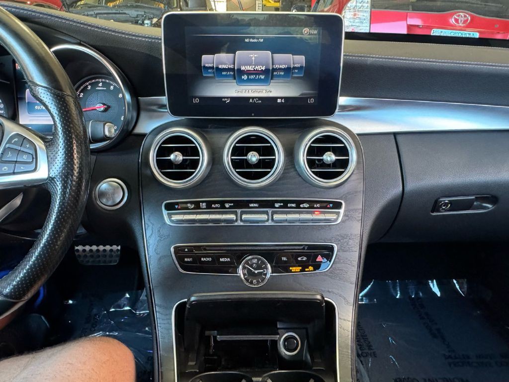 2015 Mercedes-Benz C-Class Image 53