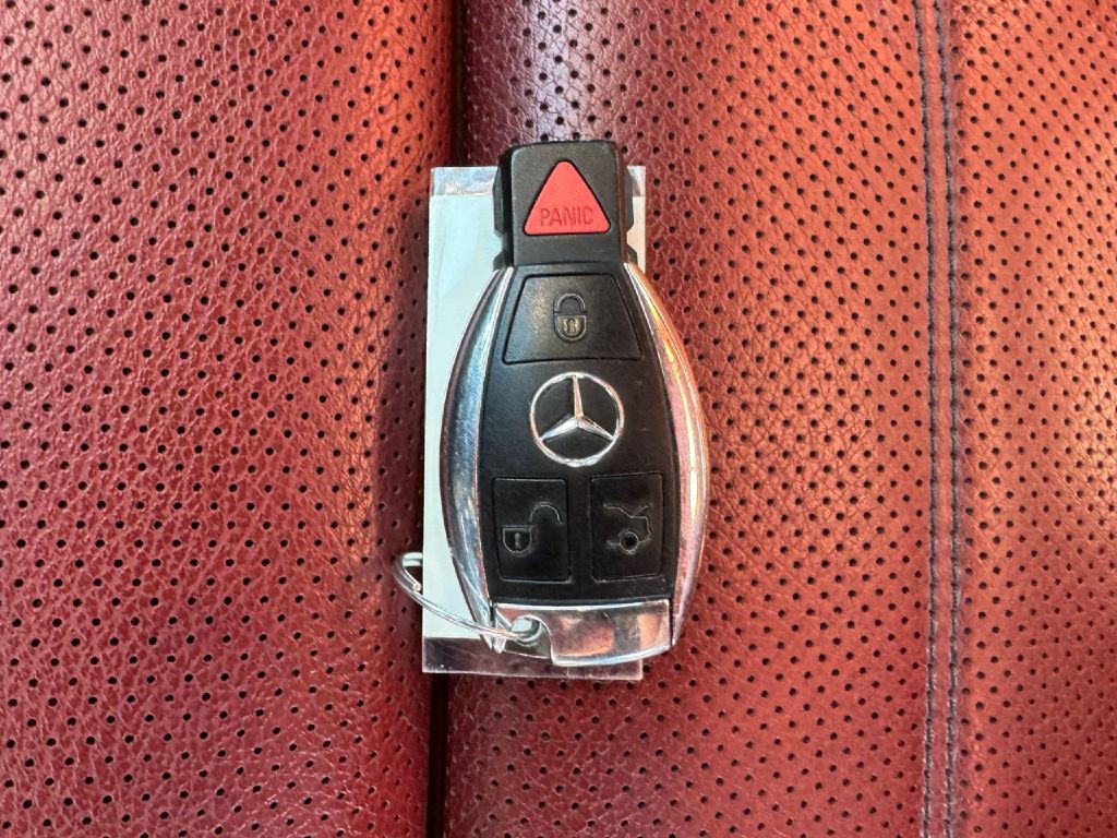 2015 Mercedes-Benz C-Class Image 73