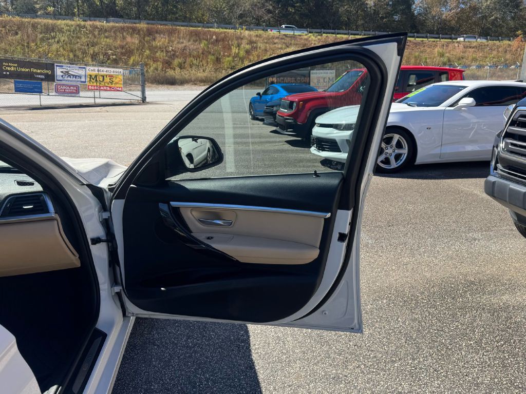 2017 BMW 3 Series Image 6