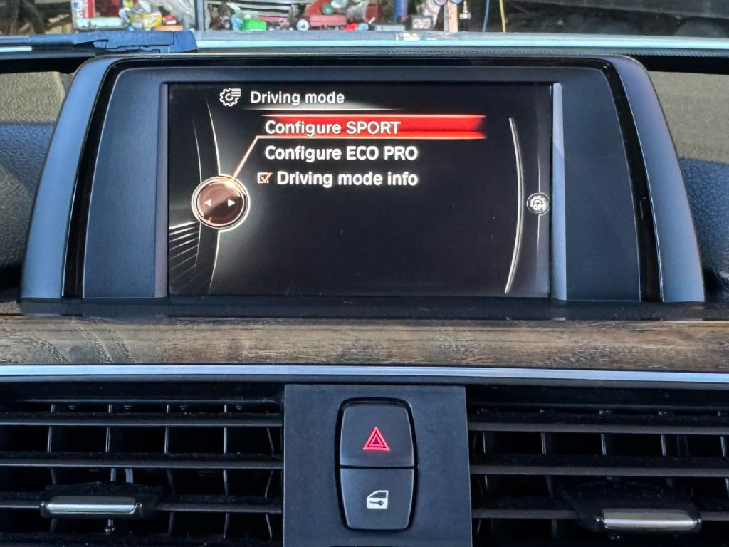 2017 BMW 3 Series Image 56