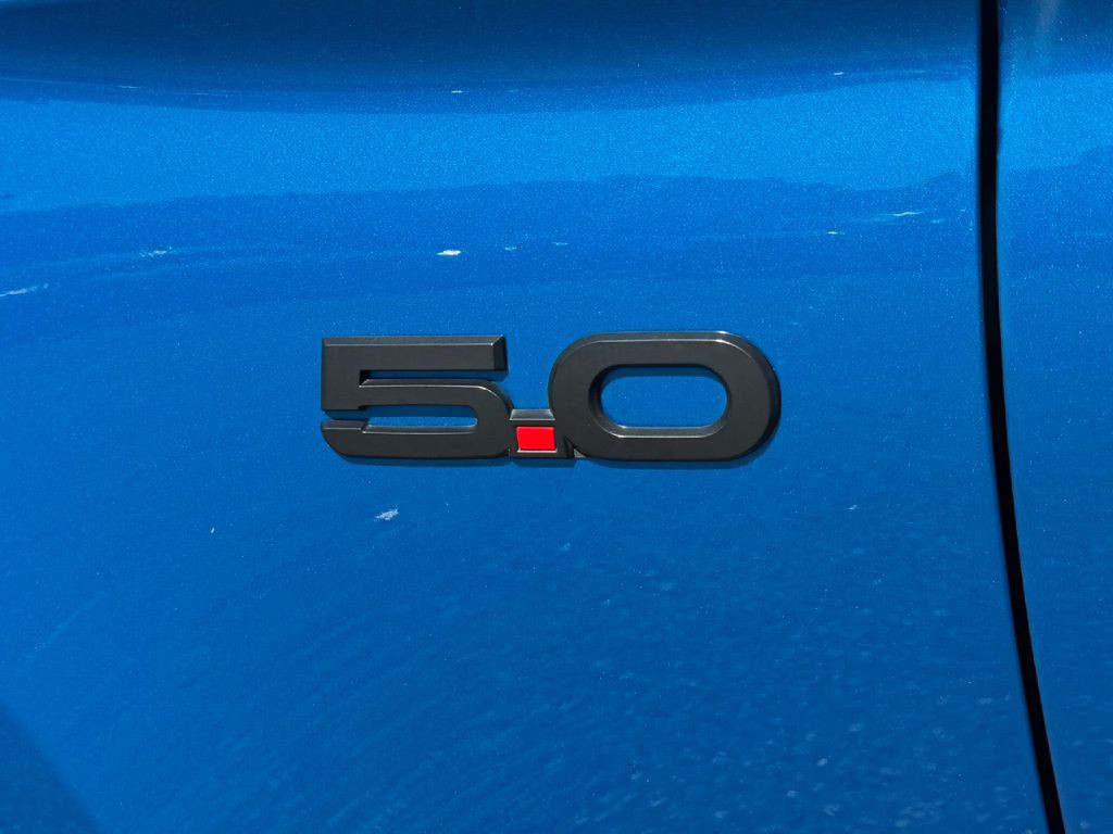 2019 Ford Mustang Image 27