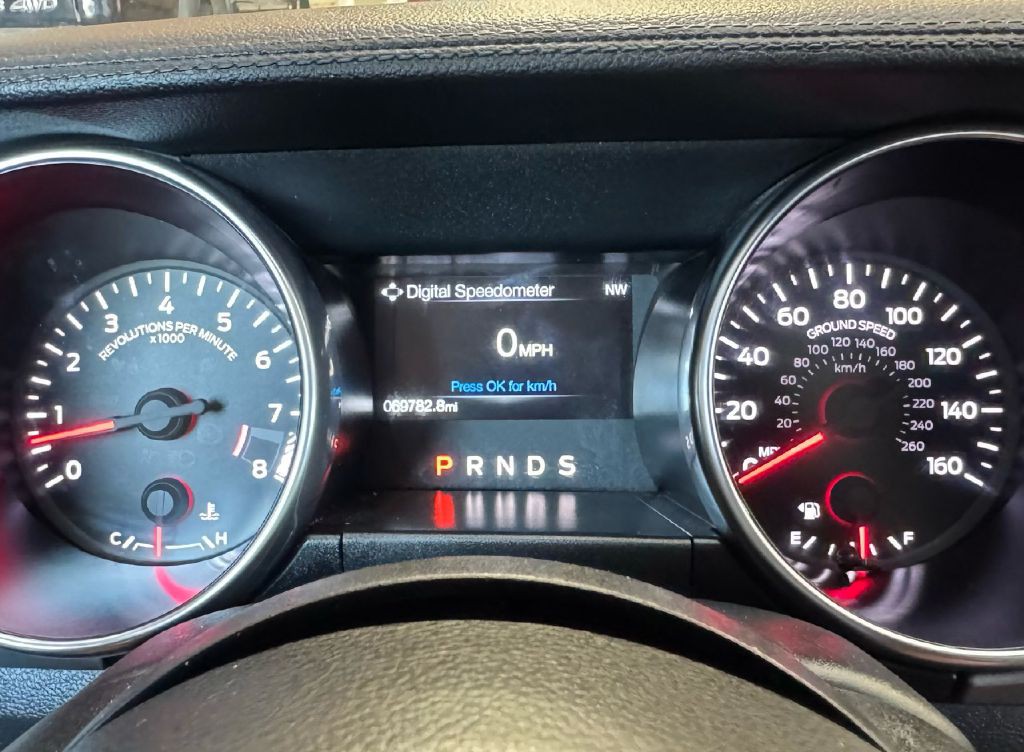 2019 Ford Mustang Image 36
