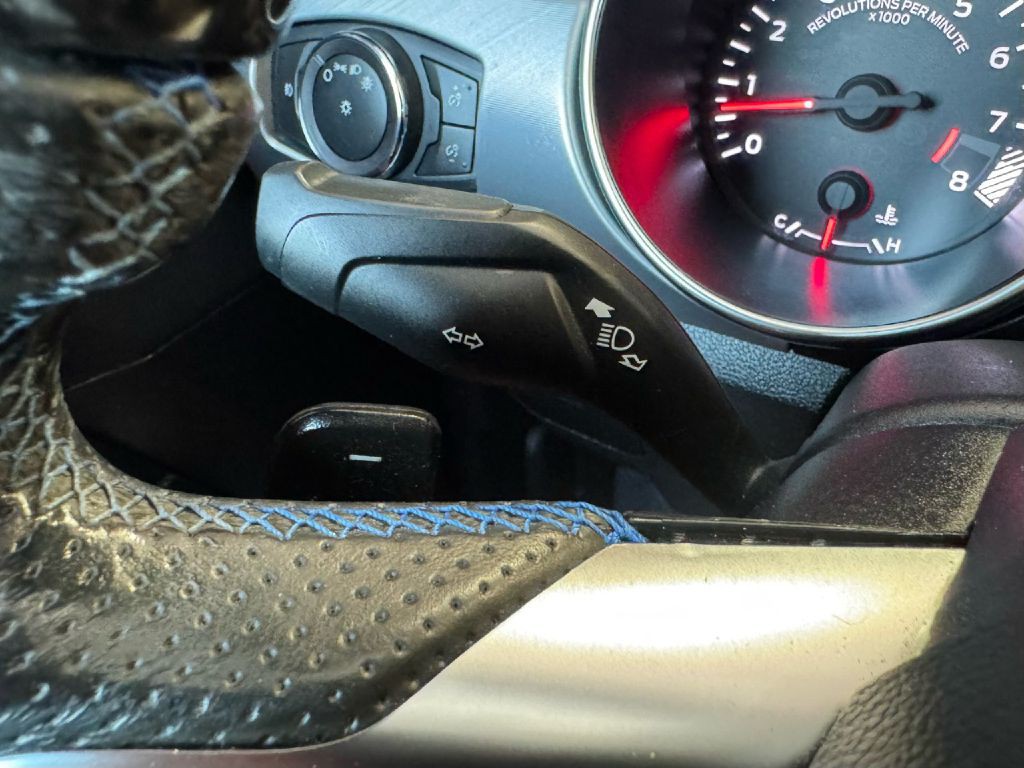 2019 Ford Mustang Image 44