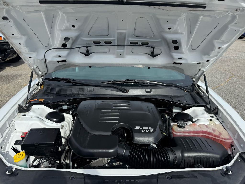 2018 Dodge Charger Image 3